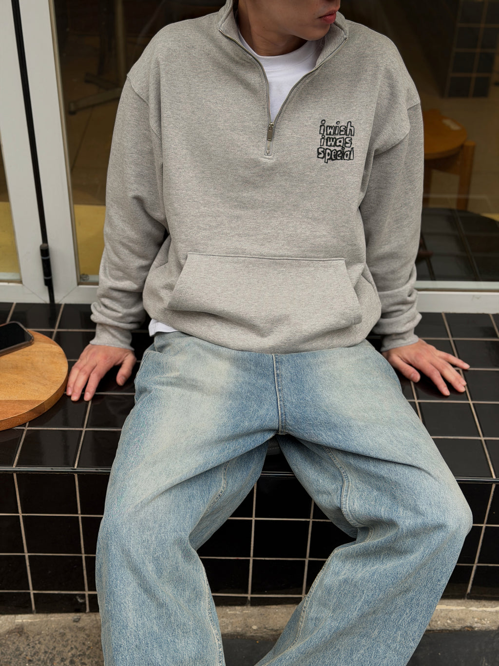 半拉鍊立領大學踢