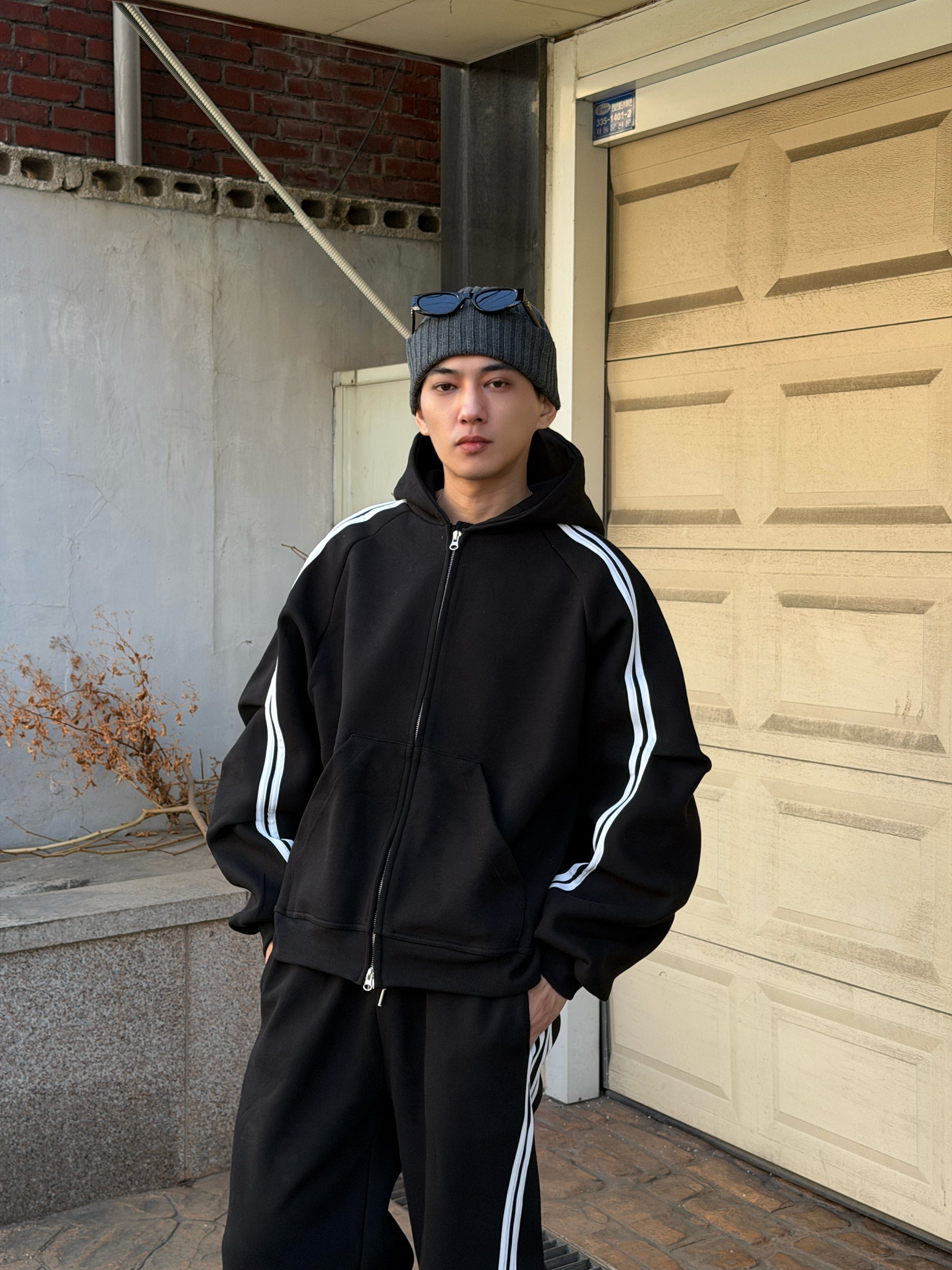 韓系滾邊運動連帽套裝