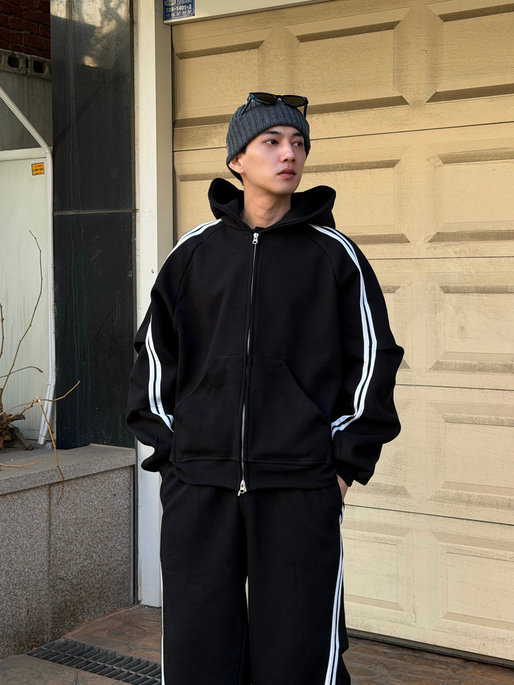 韓系滾邊運動連帽套裝