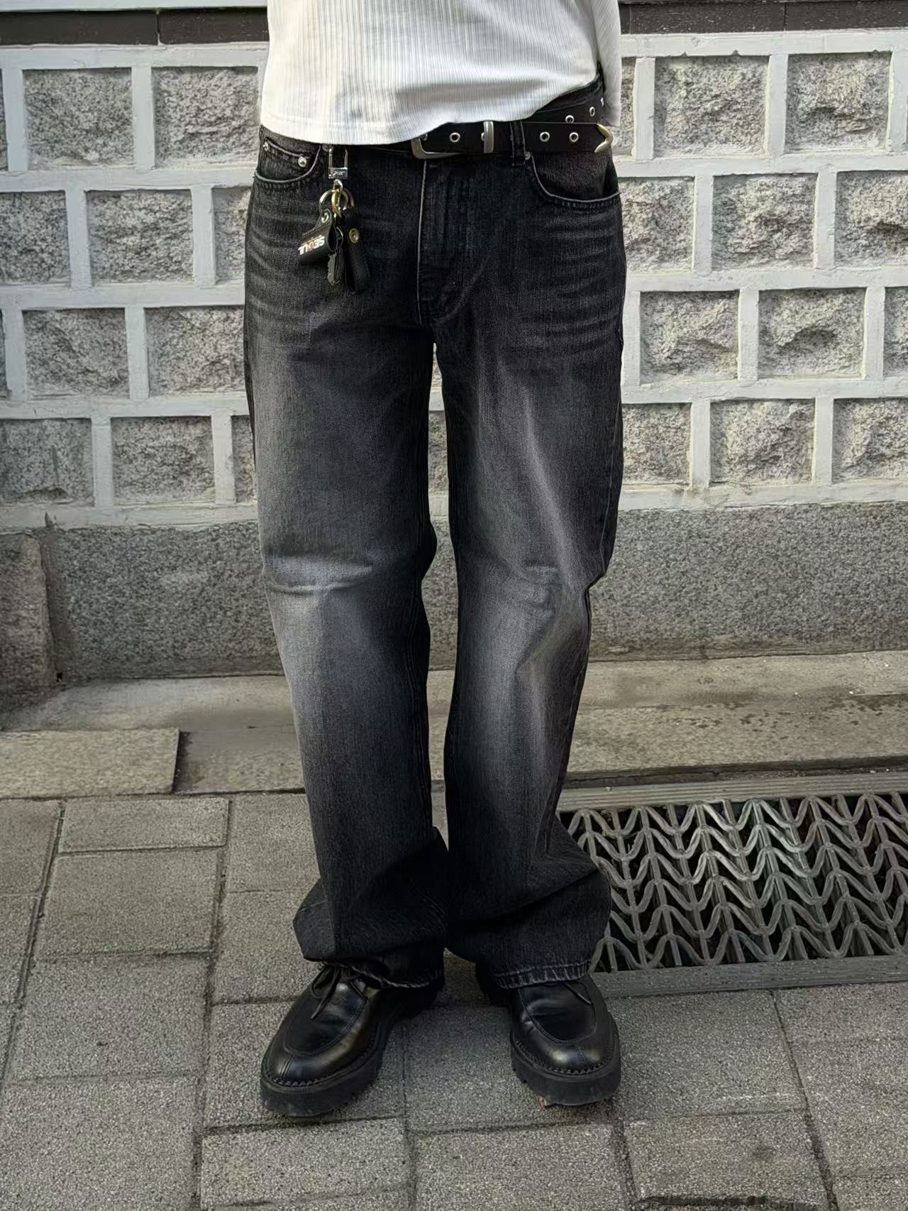 修身直筒水洗牛仔褲