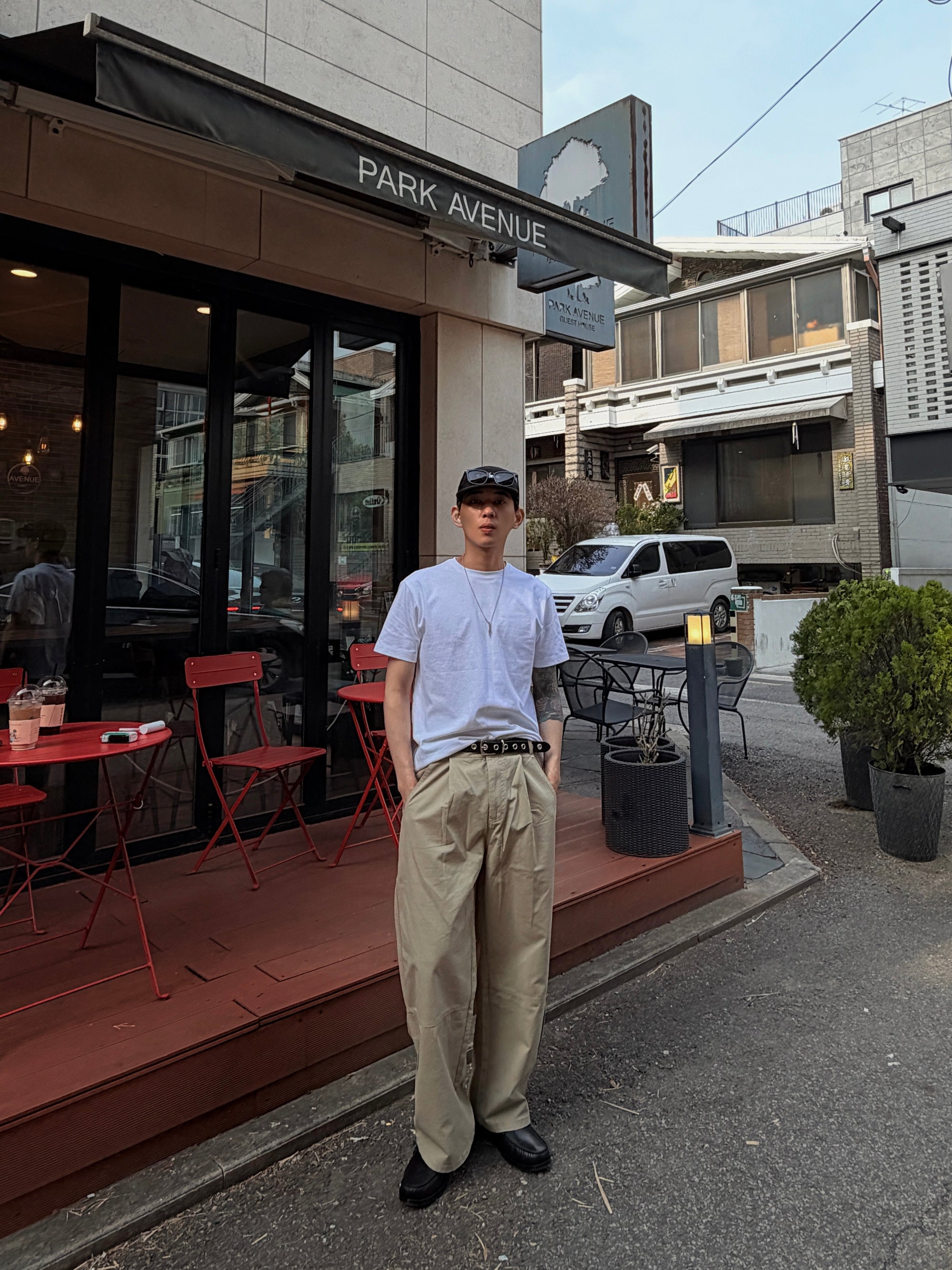 立體剪裁雙褶工裝褲