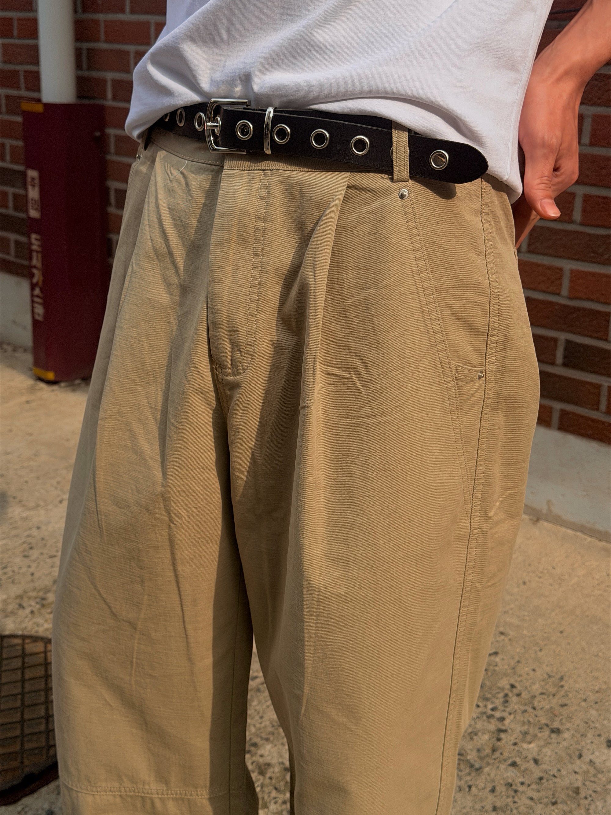 立體剪裁雙褶工裝褲