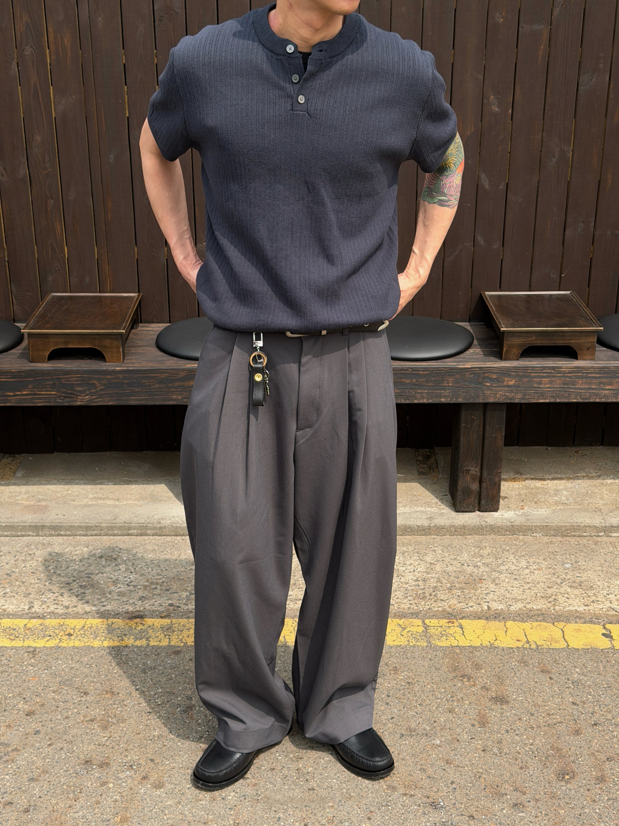 韓系極簡打摺西裝褲