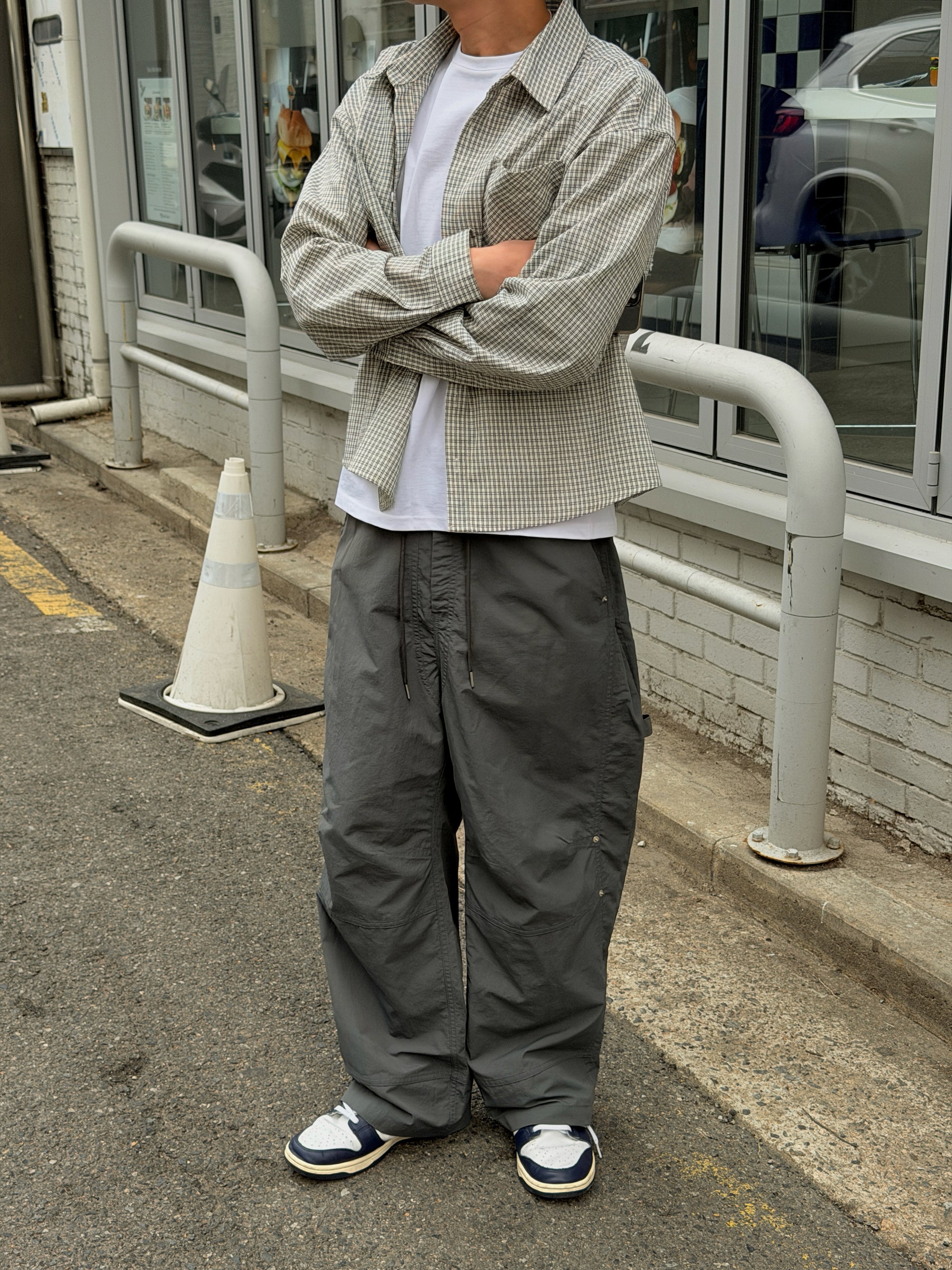 寬鬆彎刀尼龍工裝褲