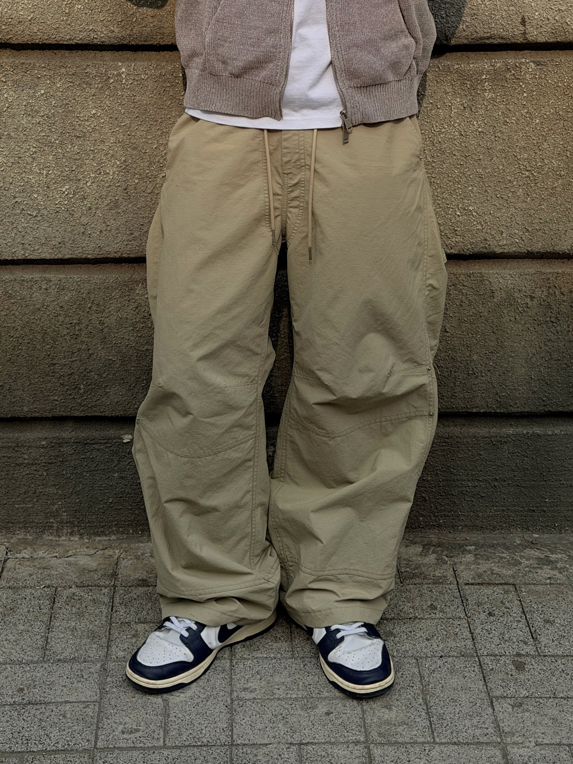 寬鬆彎刀尼龍工裝褲