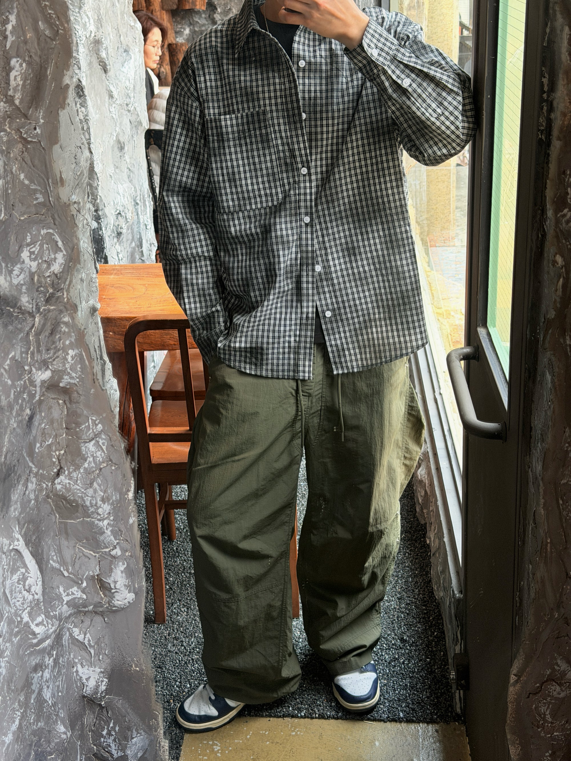 寬鬆彎刀尼龍工裝褲