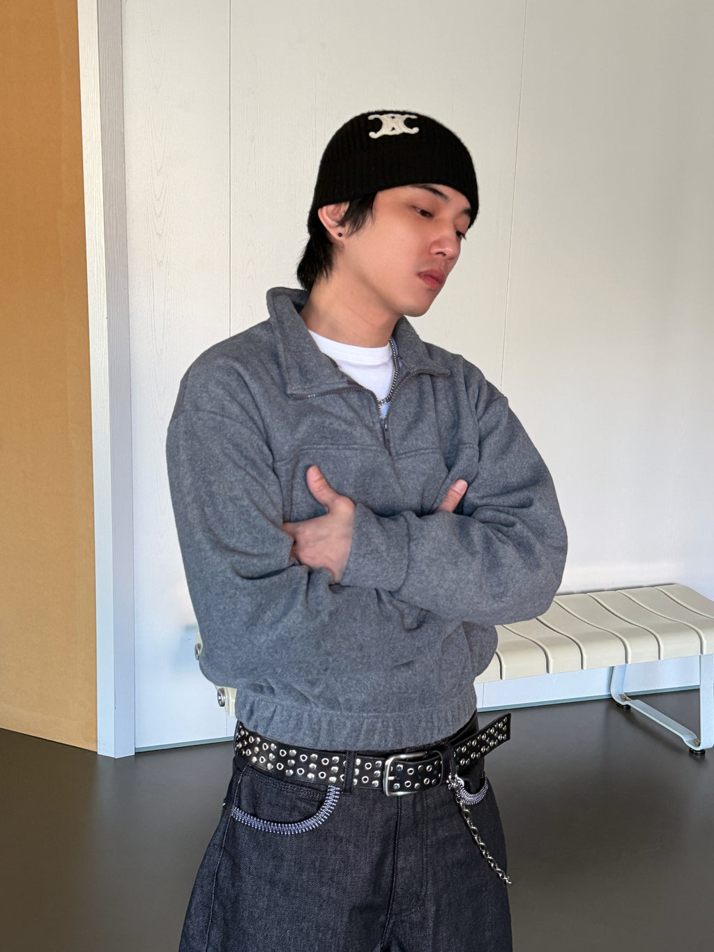 短版半開襟拉鍊衛衣