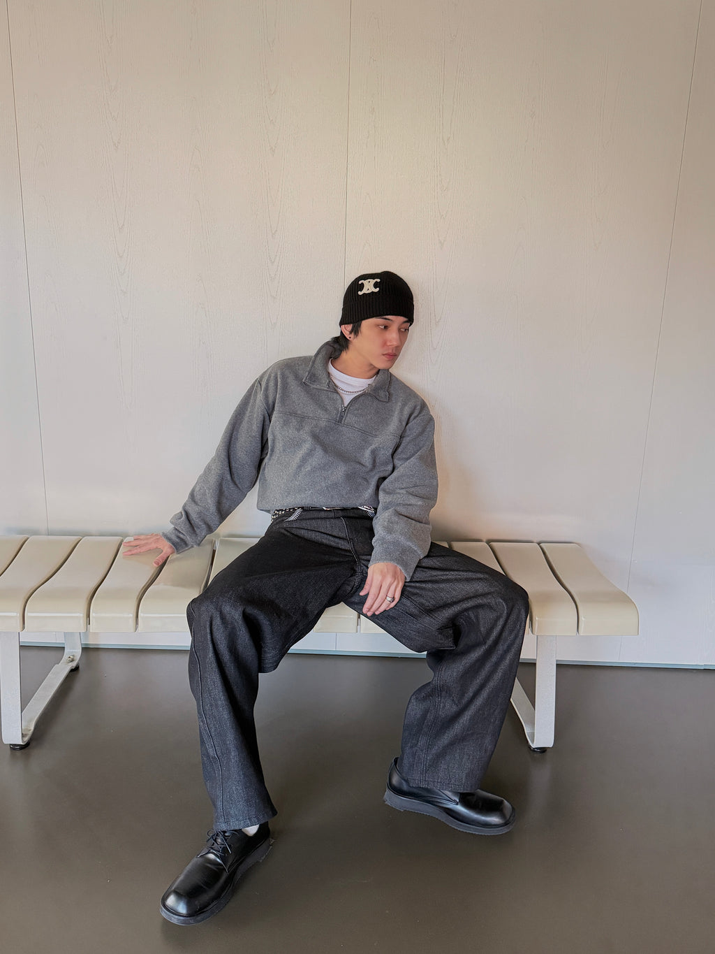 短版半開襟拉鍊衛衣