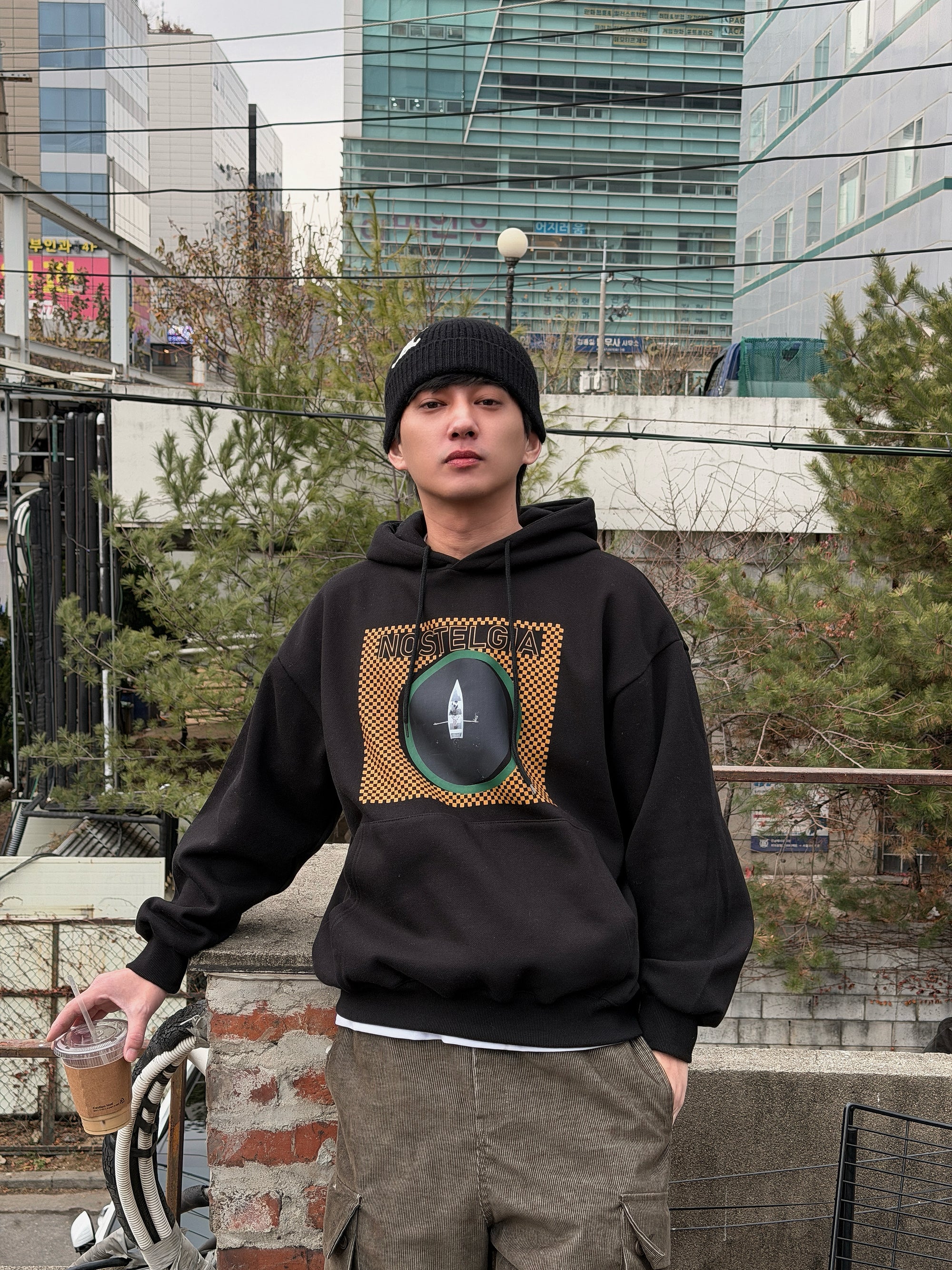 潮流相片短版帽Ｔ