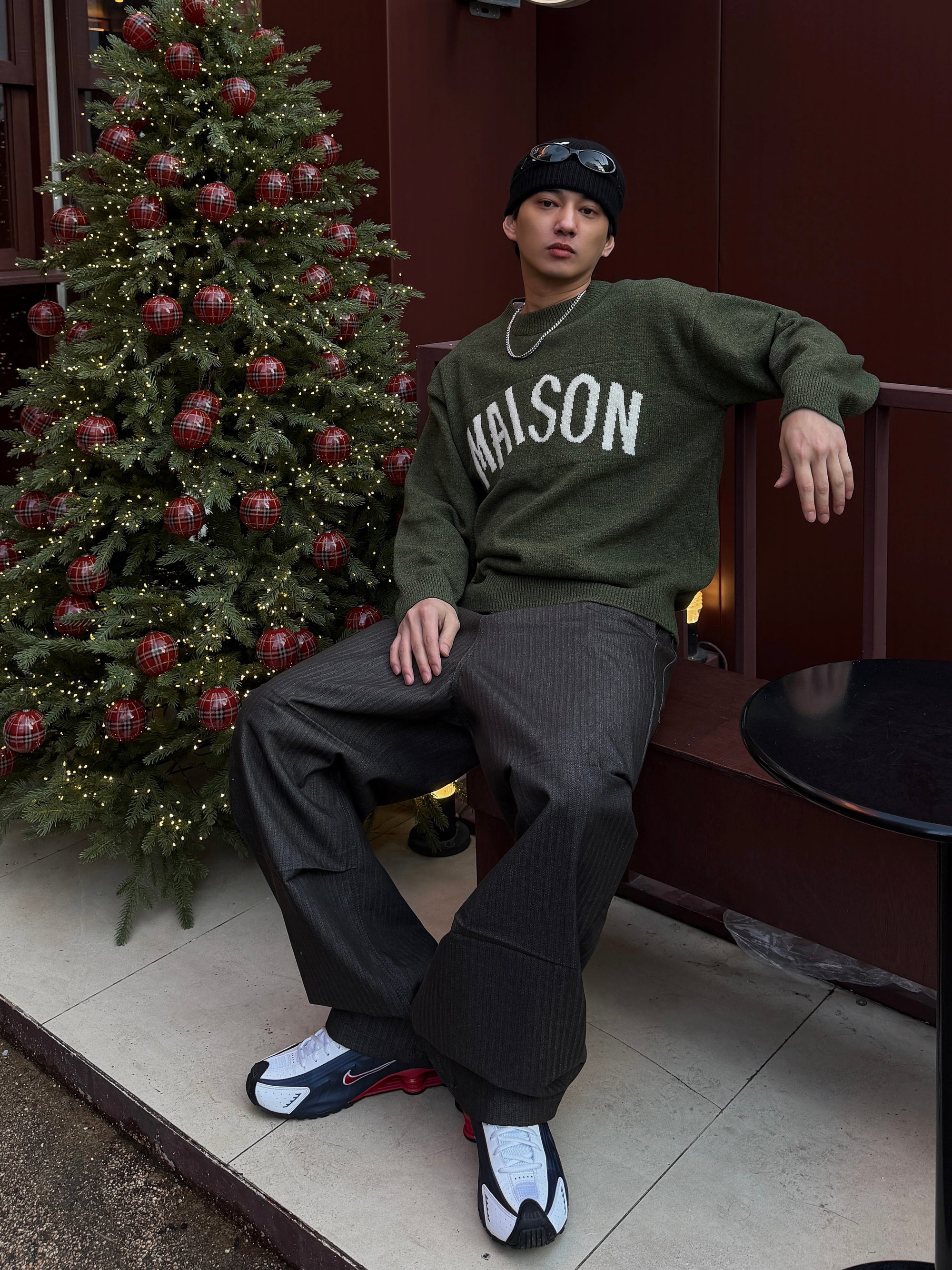 MAISON 字母針織毛衣