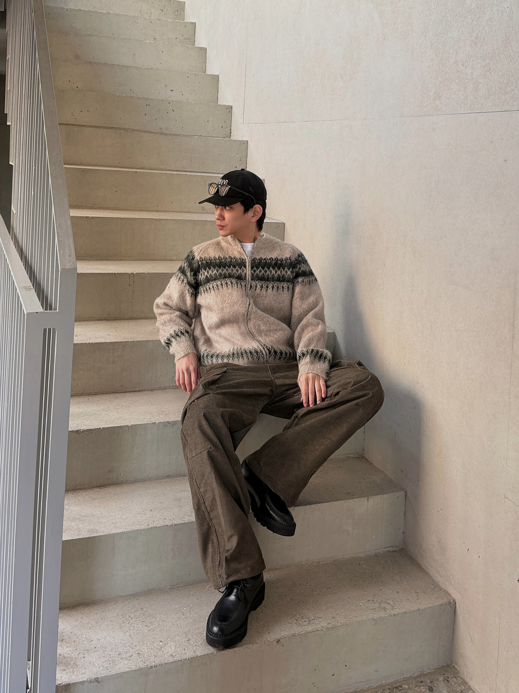 圖騰針織拉鍊外套