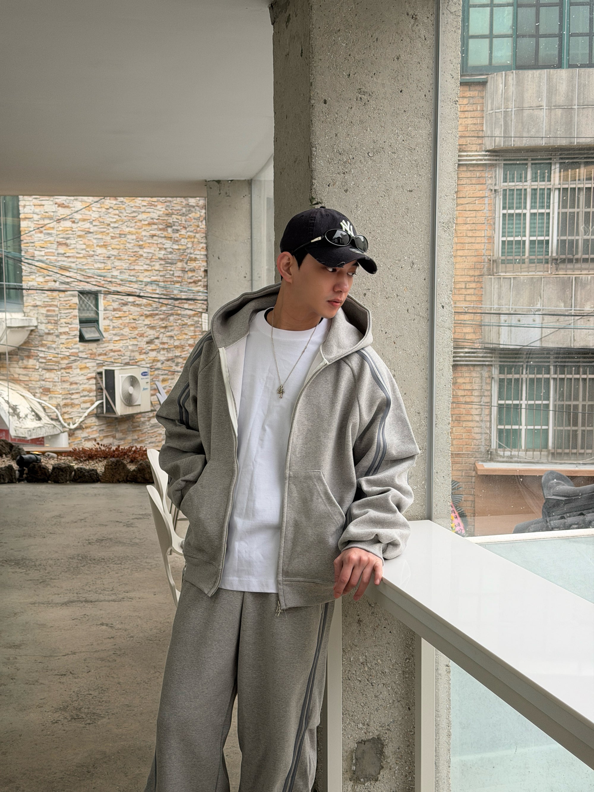 韓系寬鬆滾邊運動連帽套裝