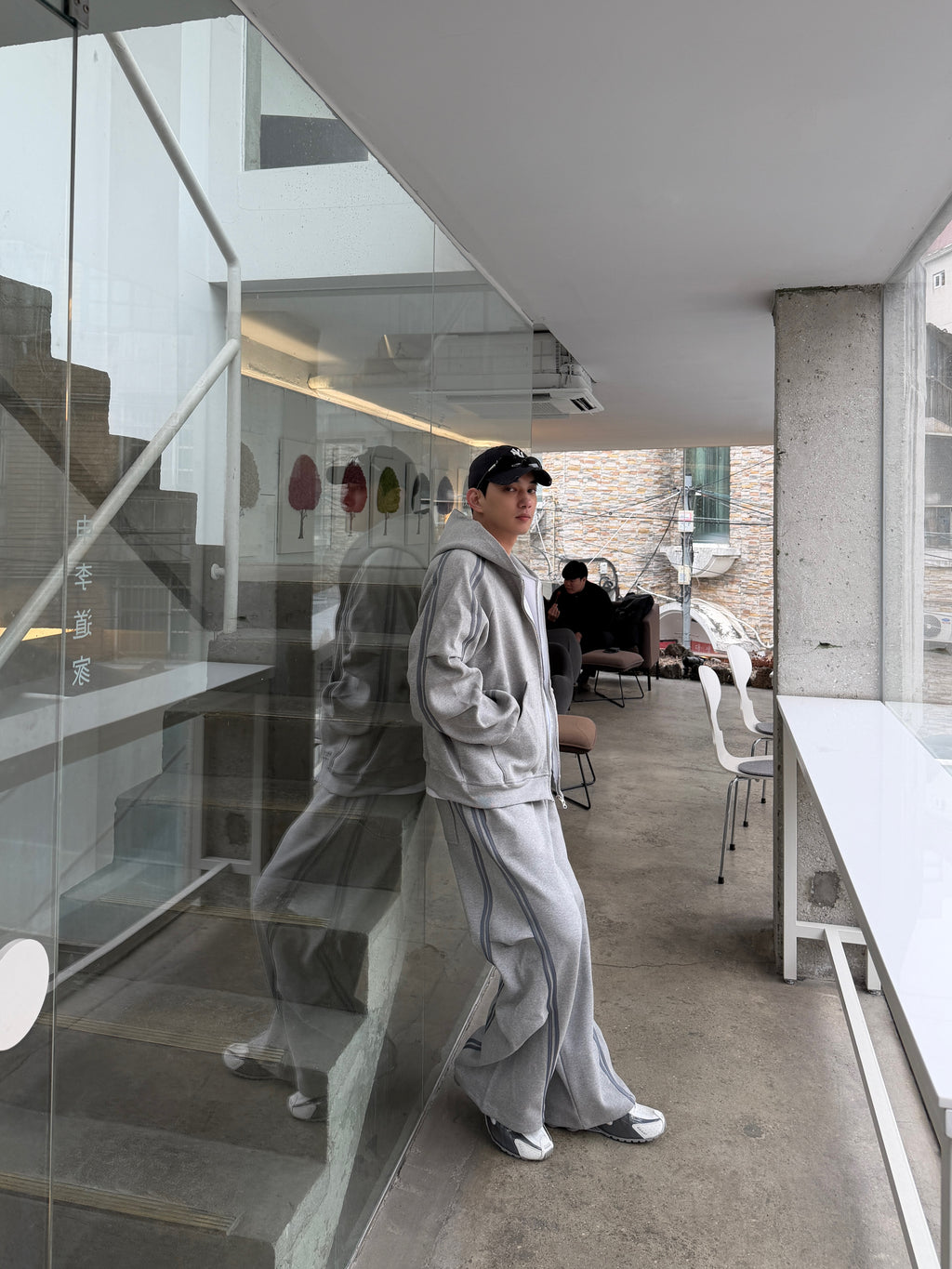 韓系寬鬆滾邊運動連帽套裝