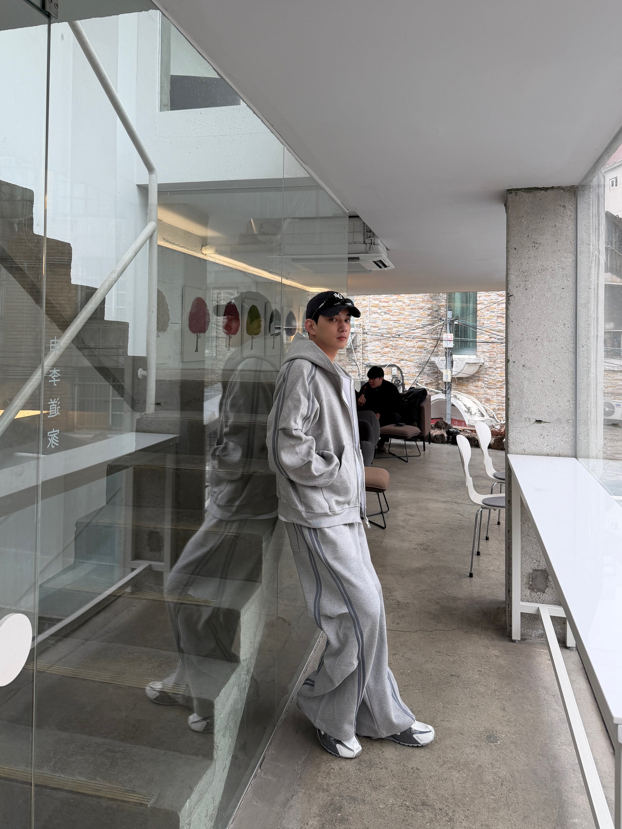 韓系寬鬆滾邊運動連帽套裝