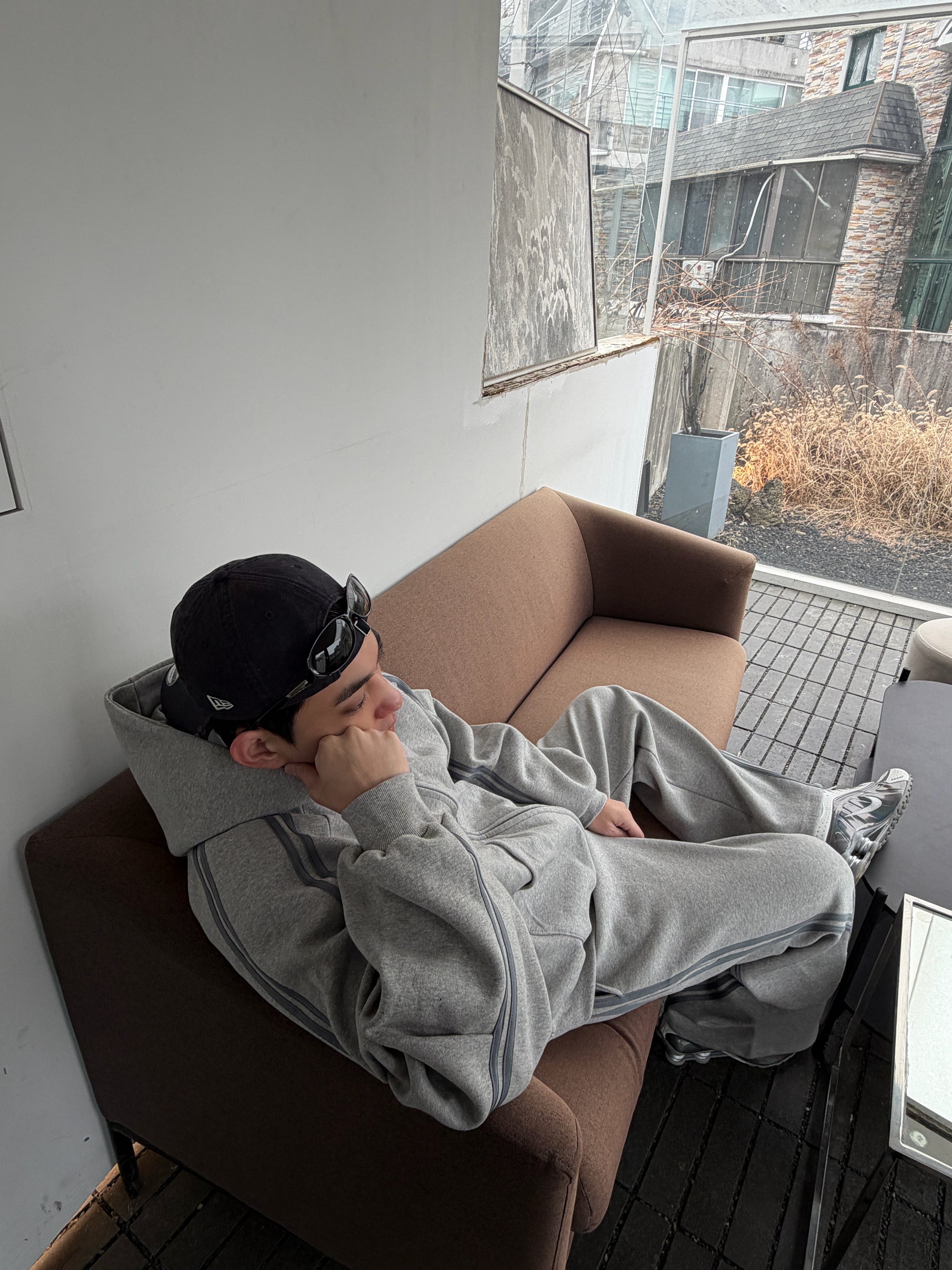 韓系寬鬆滾邊運動連帽套裝