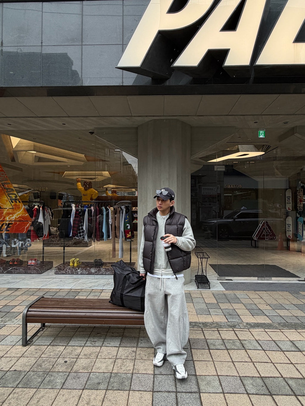 重磅棒球針織外套