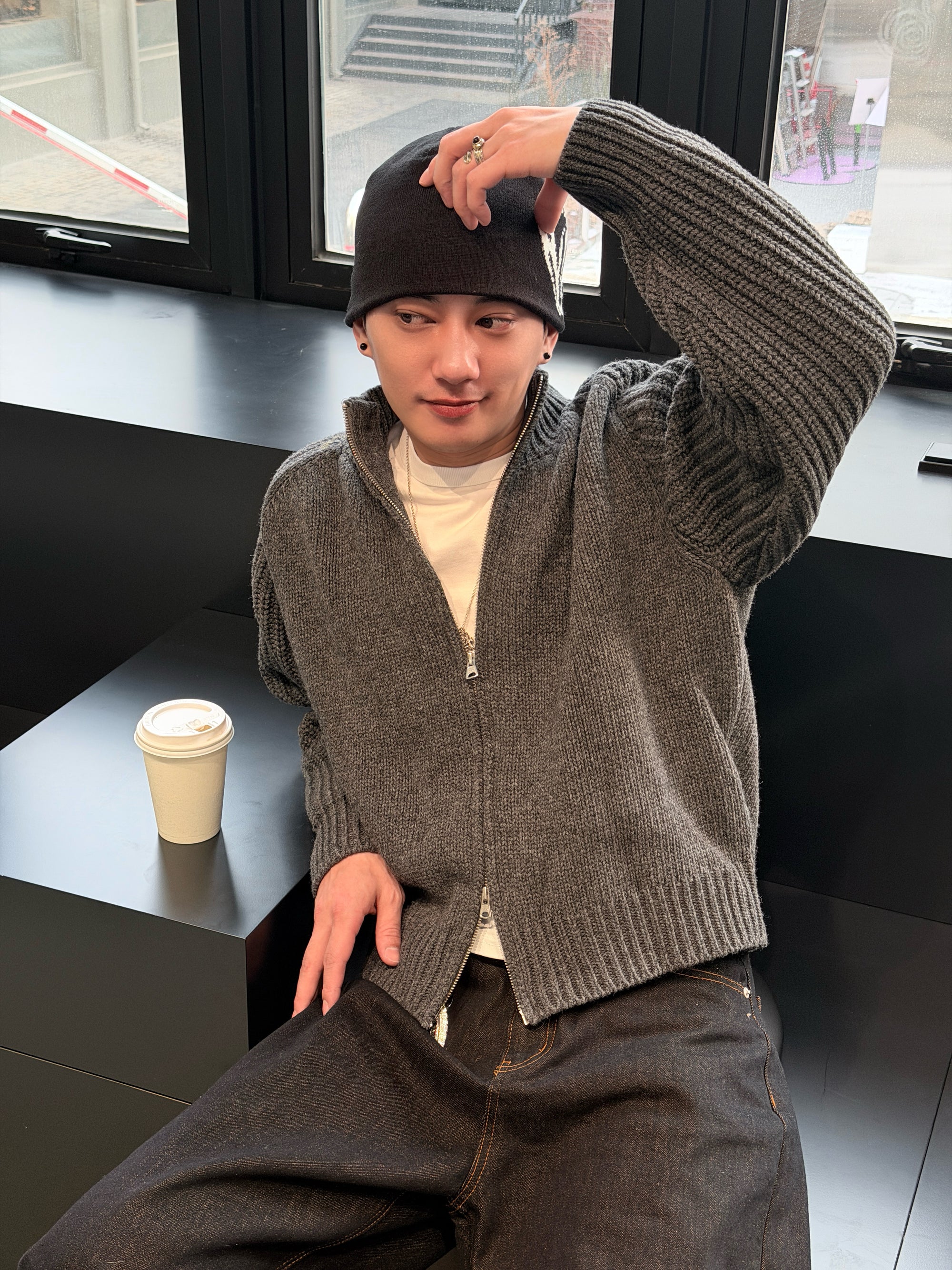 厚磅粗針織外套