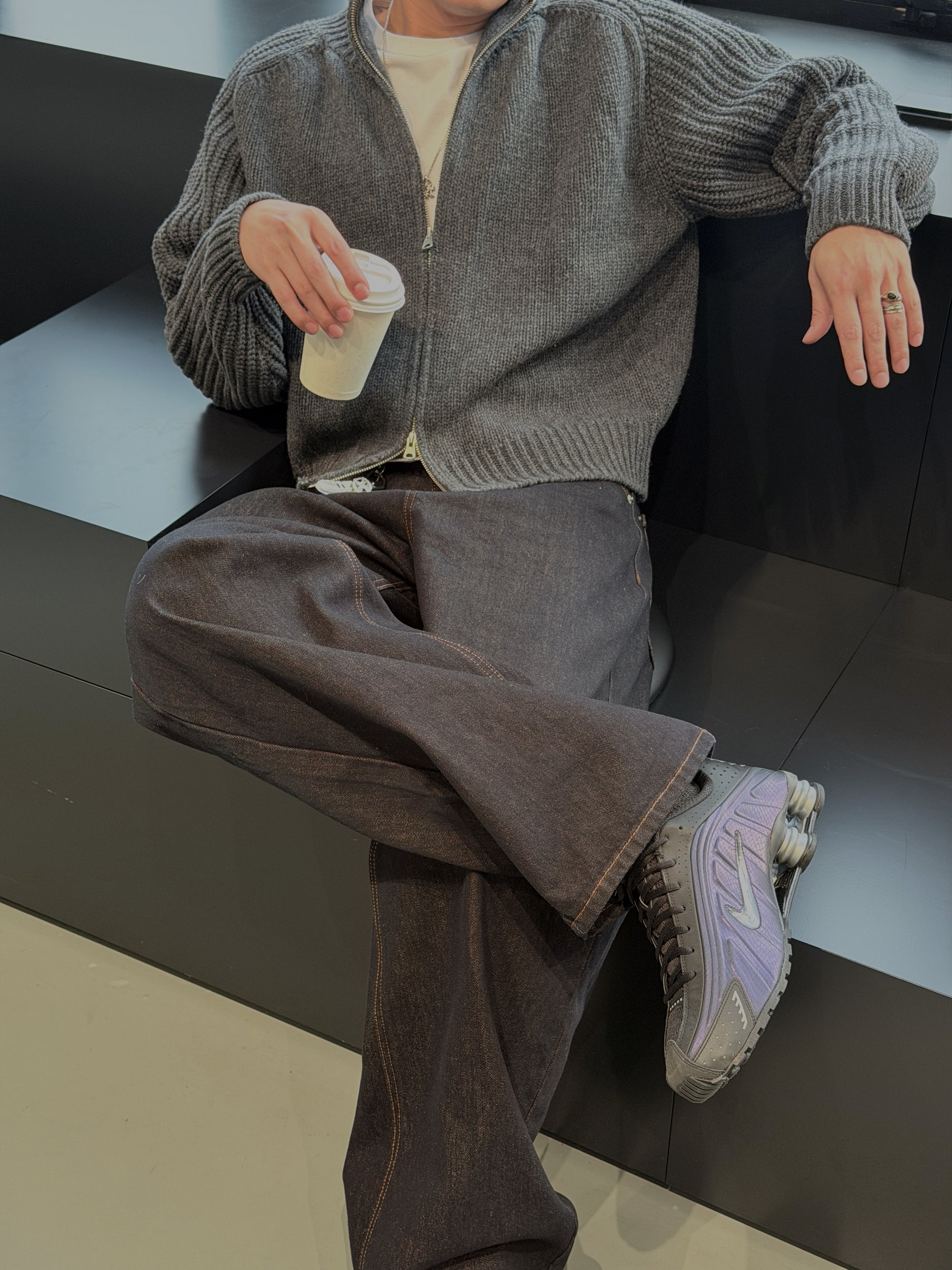 厚磅粗針織外套