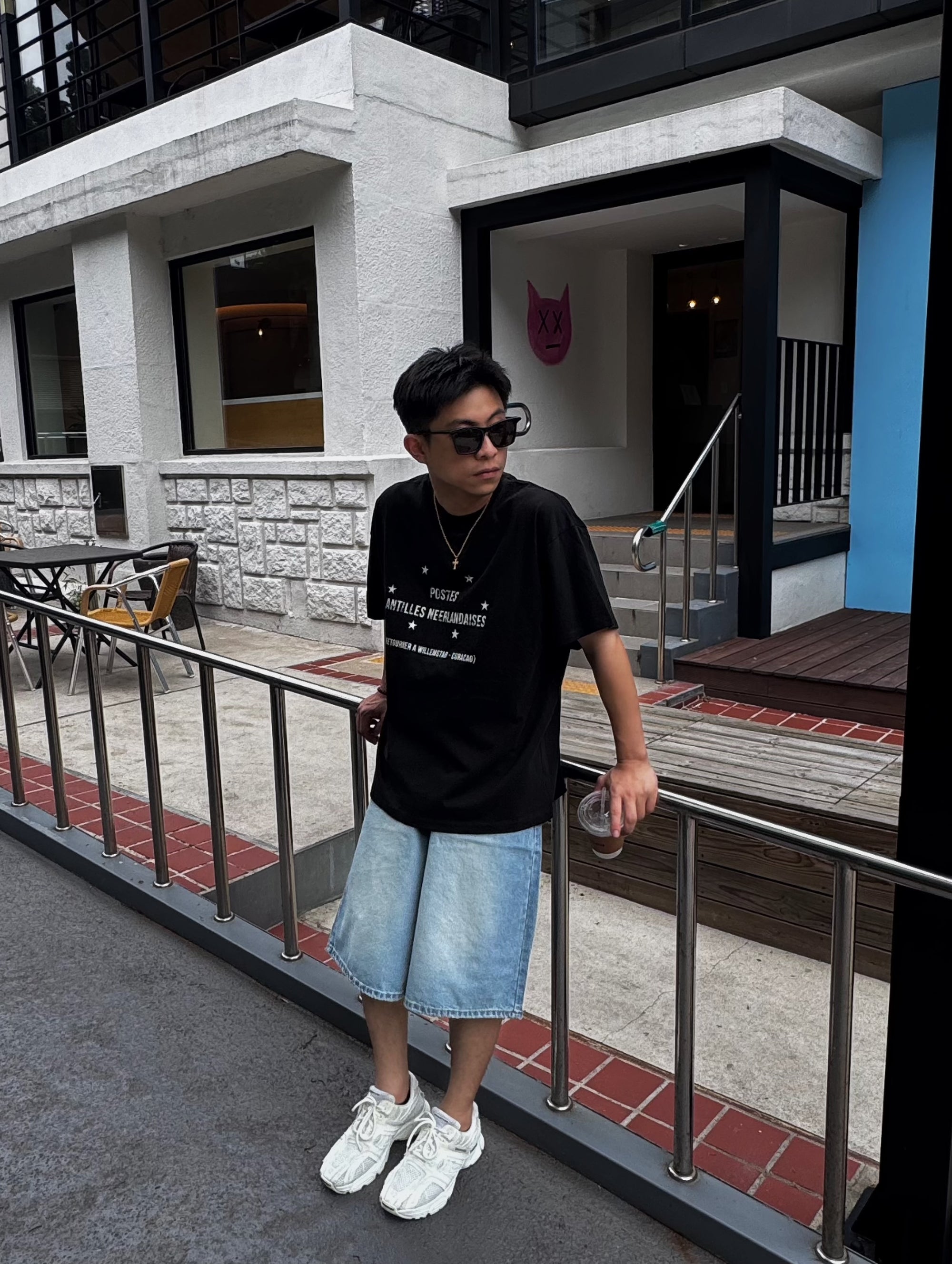 英文字母潮短踢