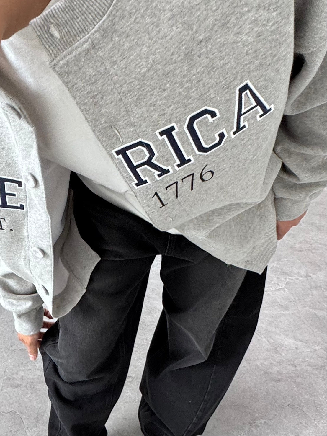 刷色帥氣彎刀褲